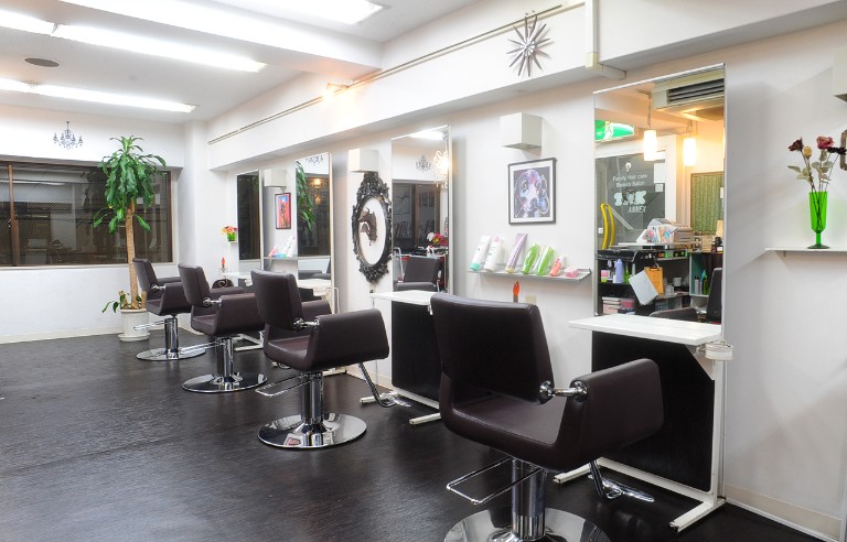 美容室TBK 新所沢ANNEX店の写真 1